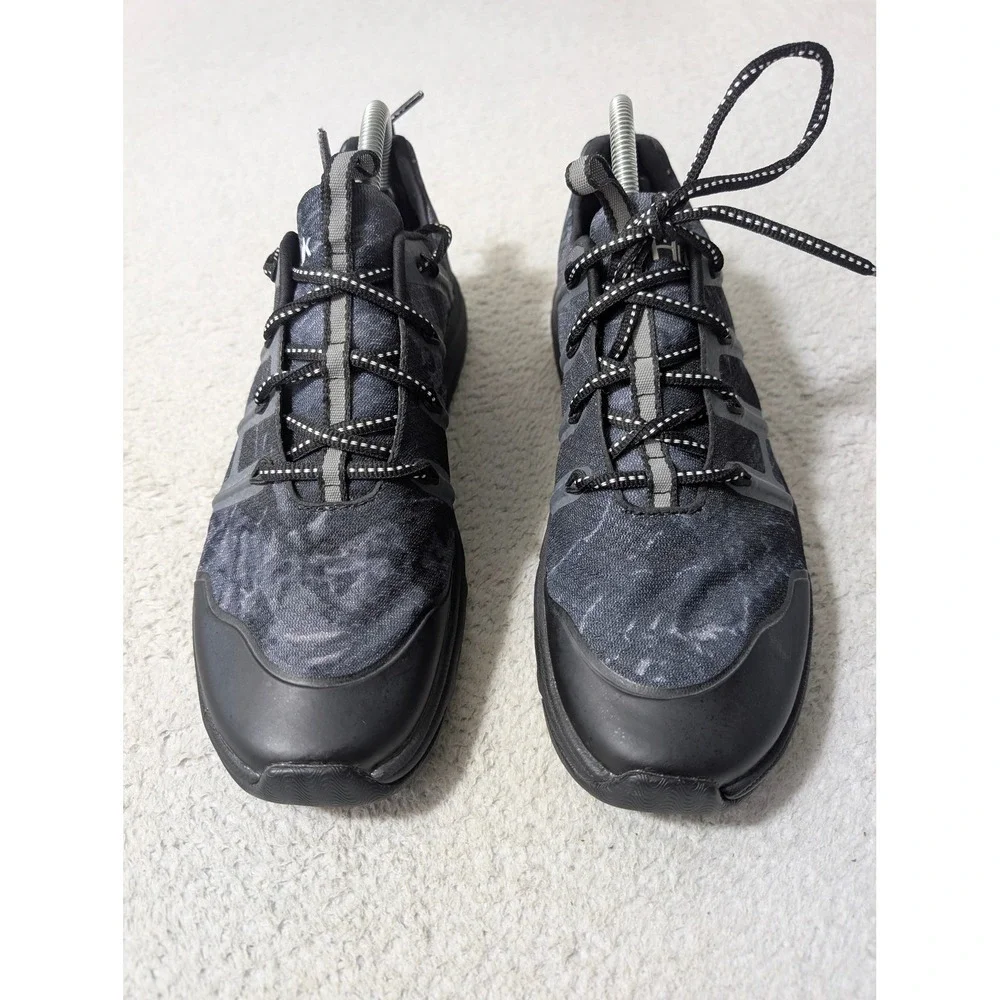 NEW Huk Outrigger Shoes Mens 8 Black Gray Camo Fishing Deck Sneakers H8014500001